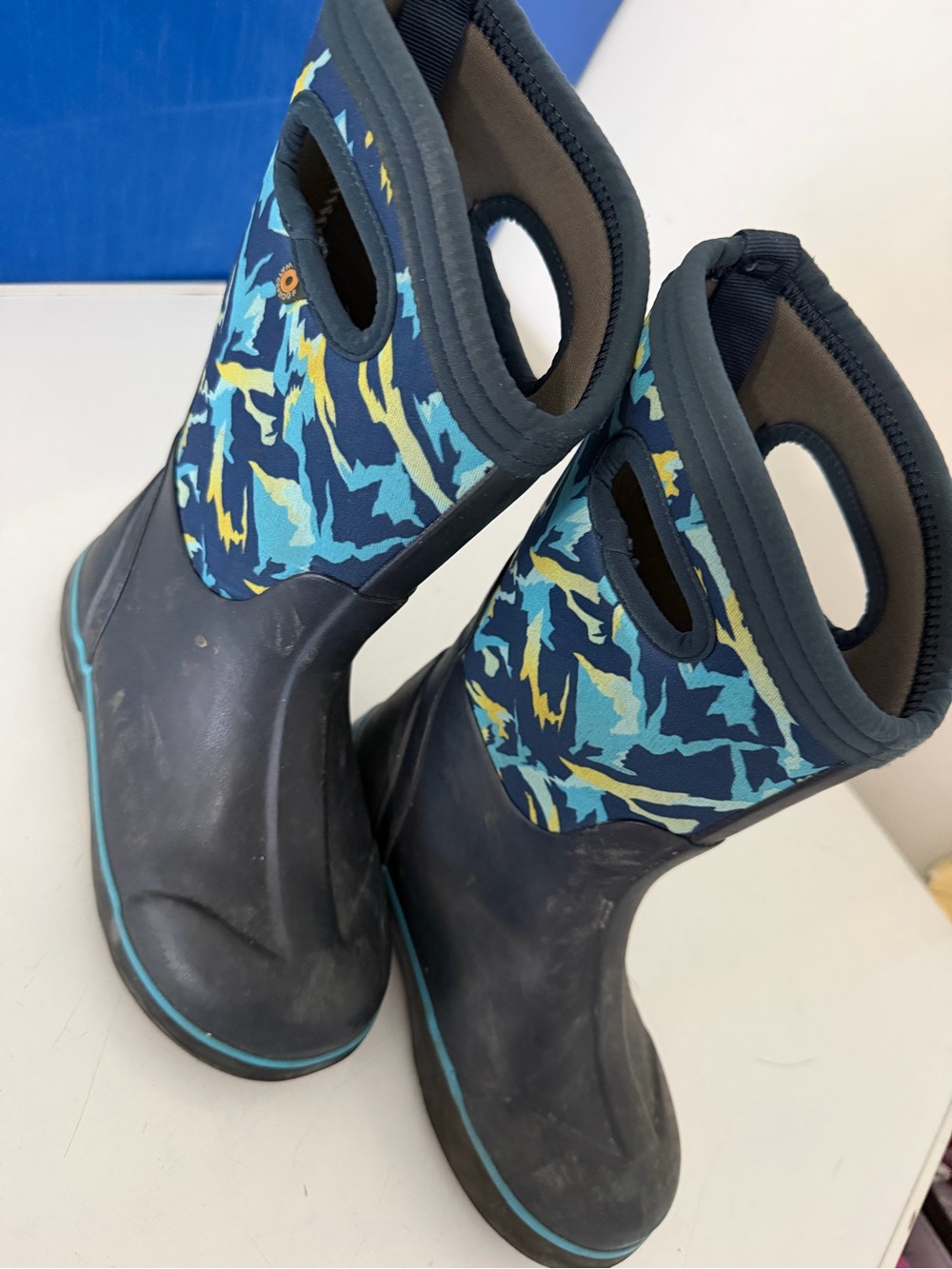 Bogs Kids Navy and Yellow Camouflage Waterproof Boots
